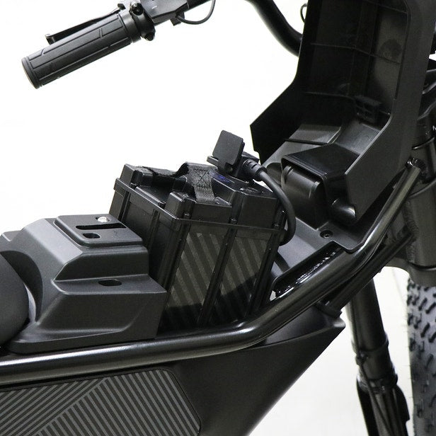 E-Bike Joog P6 com Rodas de 20" Bateria de 20.4Ah Autonomia até 193Km